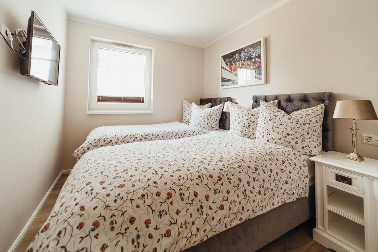 Villa Ocean View Хаффкруг Экстерьер фото